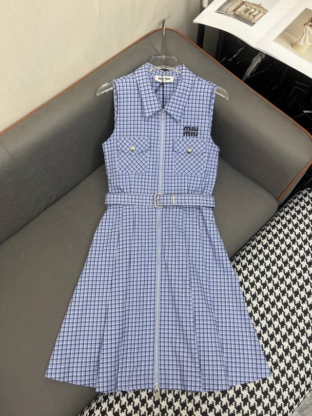 Miumi* 25Ss New Arrival Collar Checkered Dress With Letter Patch Embroidery And