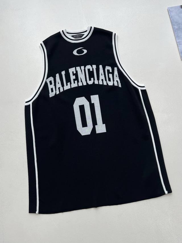 Blcg* Parisian-Style Woolen Basketball Vest Innovative Yarn Selection, Custom-Wo