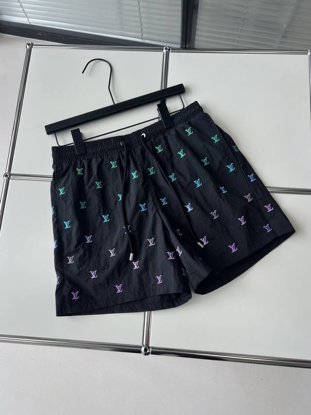 Lv* 1V Gradient Embroidered Beach Shorts Made From Nylon Woven Fabric, Mesh Lini
