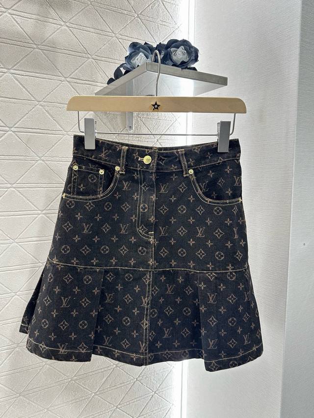 Louis Vuitto*2025 New Arrival Laser-Printed Denim Vest Skirt Set Custom Yb Twill