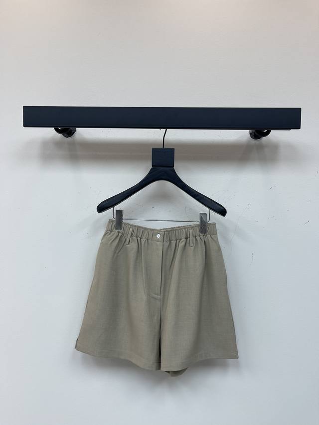 Prad*25 Spring/Summer New Arrival Elastic Waist Casual Shorts. Back Pockets With