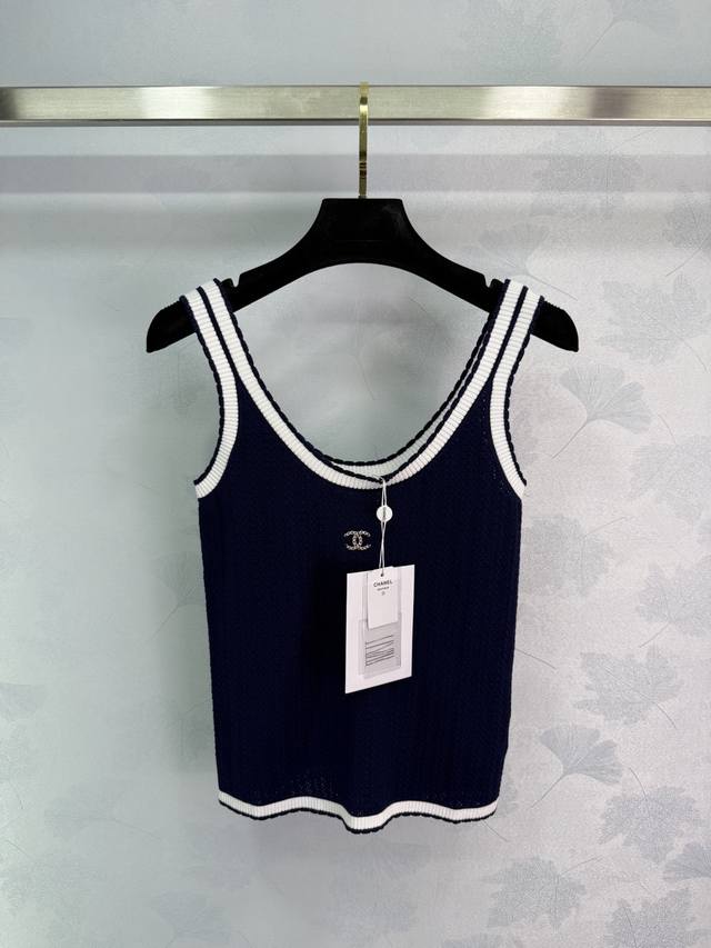 Chane*25 Summer New Arrival Knitted Tank Top Clean Lines Outline An Elegant Silh