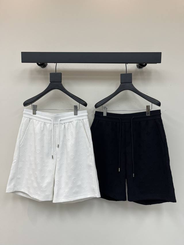 Louis Vuitton*25 New Short Pants! Full-Body Cut-Out Burned Letter Logo With Intr