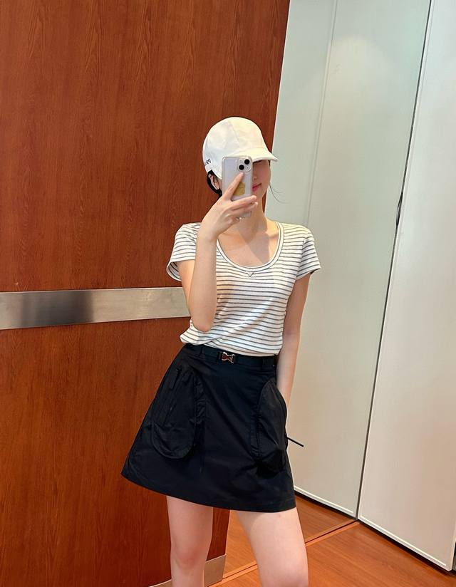 Original Pp......2025 Summer New Arrival Fashionable High-Waisted Pleated Workwe