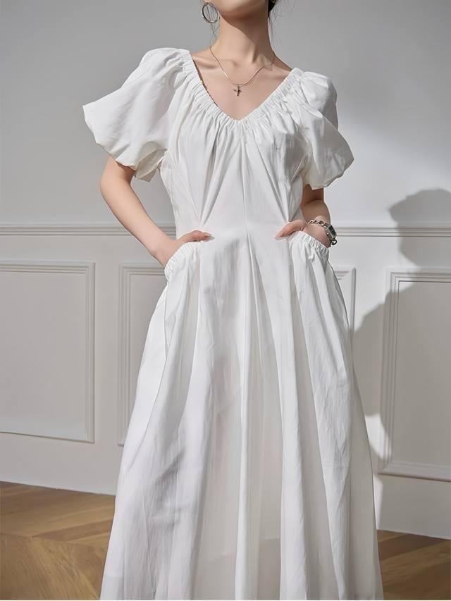 Hot New Arrival: Korean-Style Gentle Pleated Waist Bubble Sleeve Dress. The Plea