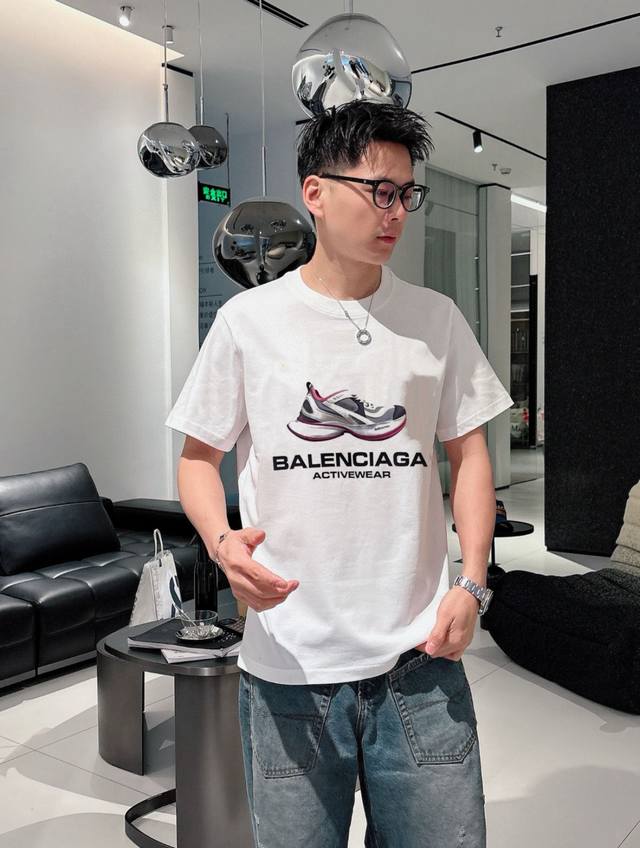 Balenciaga Paris 2025 Spring/Summer New Arrival, Three Labels Included, Round Ne