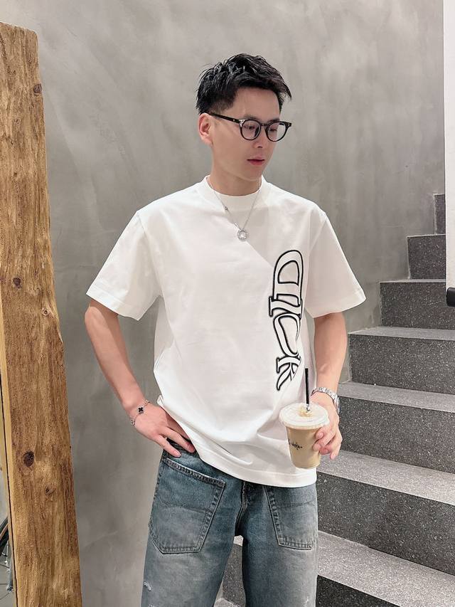 Dior 2025 Spring/Summer New Arrival Short-Sleeve T-Shirt, Original Label Custom