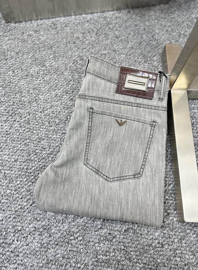 Arm* Armani Ss25 Early Spring New Men's Denim Pants. The Fabric Is Highly Elasti