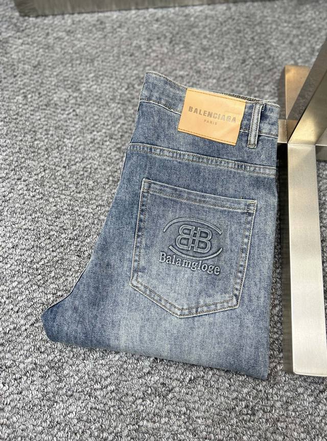 Bal*Balenciaga Ss25 Spring/Summer New Men's Denim Pants. The Fabric Has Excellen