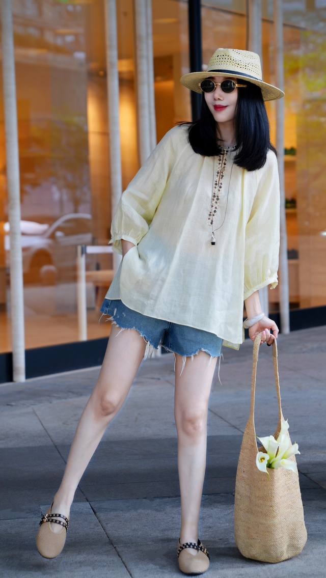 New Arrival: French Riviera-Inspired Vacation-Style Top! 100% Ramie Fabric With