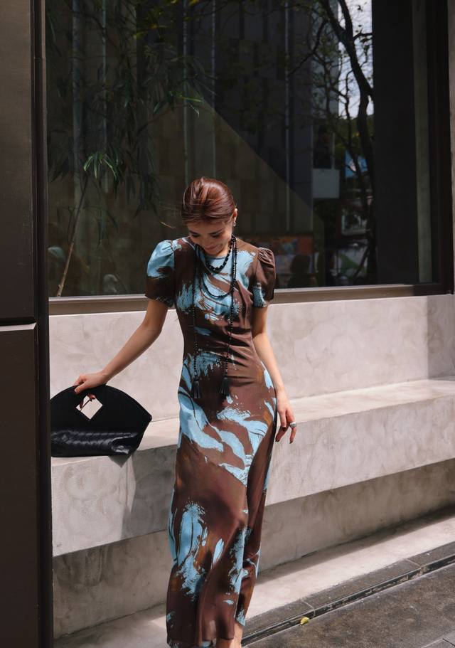 Best-Seller Arrival! High-End Printed Fitted Dress With An Elegant Silhouette. T
