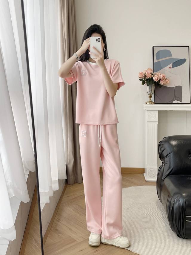 New Arrival Chanel-Inspired Two-Piece Set, Made From Soft And Comfortable Acetat