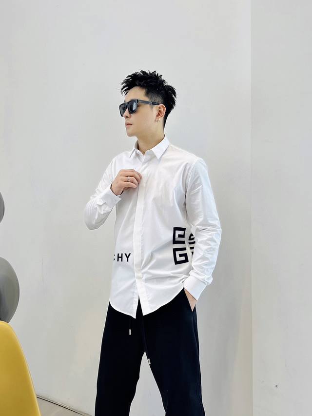 Givenchy Size 38-43, The Latest Men's Essential Shirt From The Boutique, 100% Na