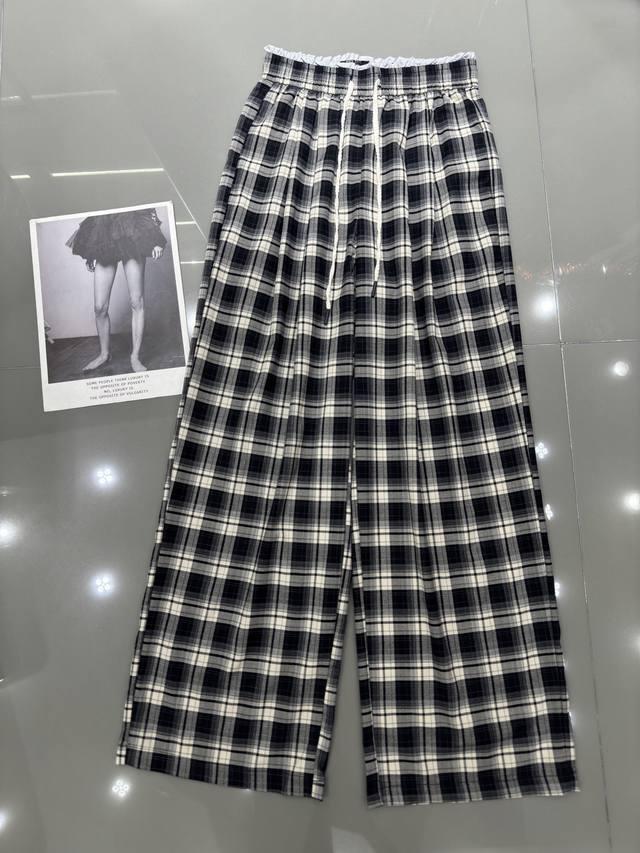 Miumiu New Classic Checkered Wide-Leg Pants With Contrasting Waistband Design, S