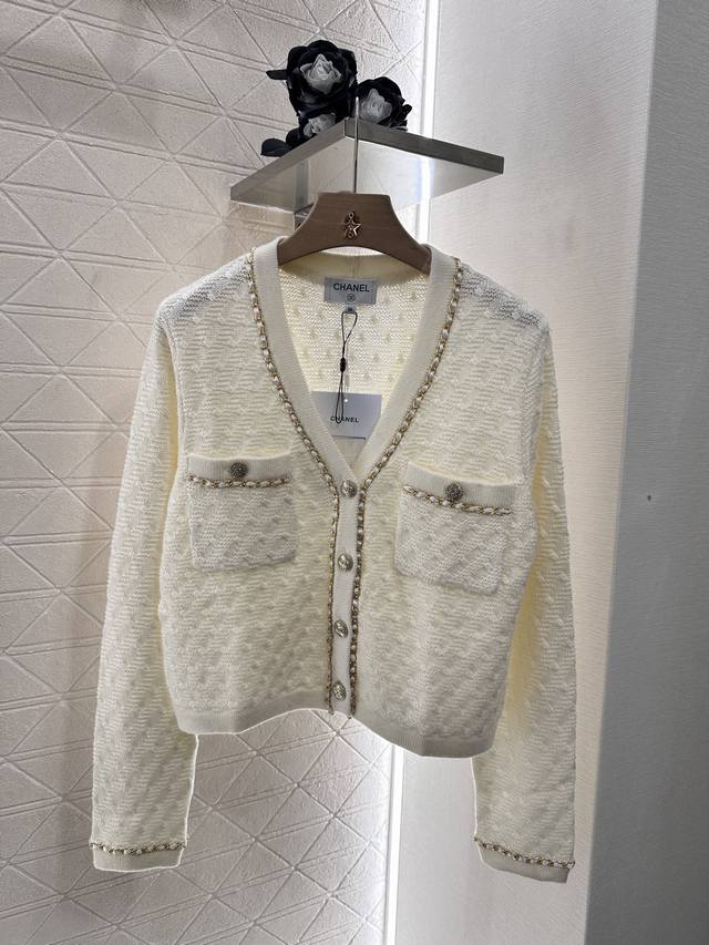 Chane*2025 New Arrival Heavy-Duty Chain V-Neck Knit Cardigan Custom Yb Wool Yarn