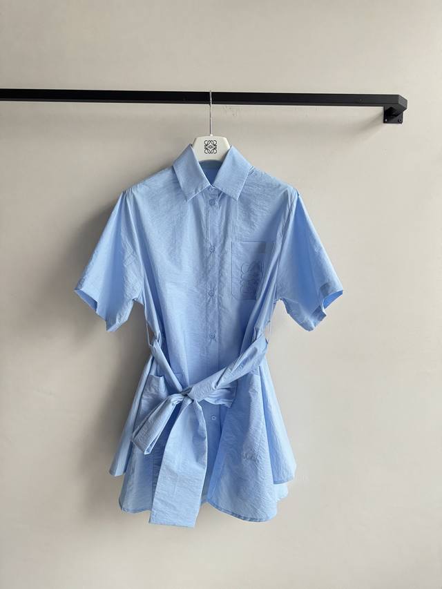 Loew* Soft And Elegant Color Palette With Detailed Pocket Logo Embroidery And De
