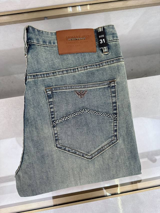 Armani 2025 Summer New Arrival, High-Quality Best-Selling Jeans, Super Customiza