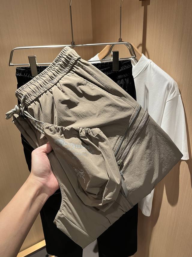 Arcter*X* 2025 Spring/Summer New Casual Sports-Style Casual Pants. When It Comes