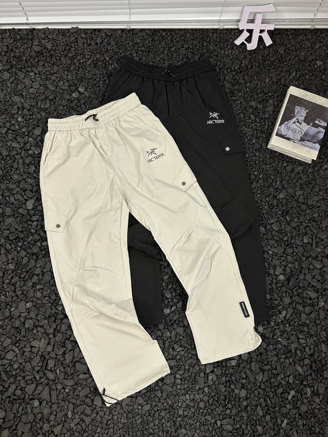 Arc'teryx American Trendy High Street Basic Style, Simple Solid Color, Daily Ver