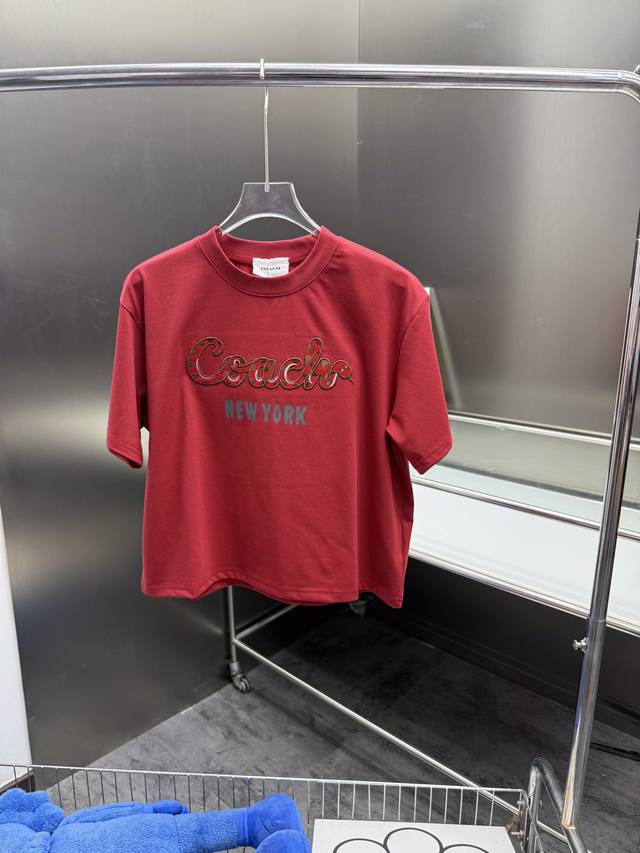 Coach Red Short-Sleeved T-Shirt The Chinese Red Is Engraved In The Bones Of The