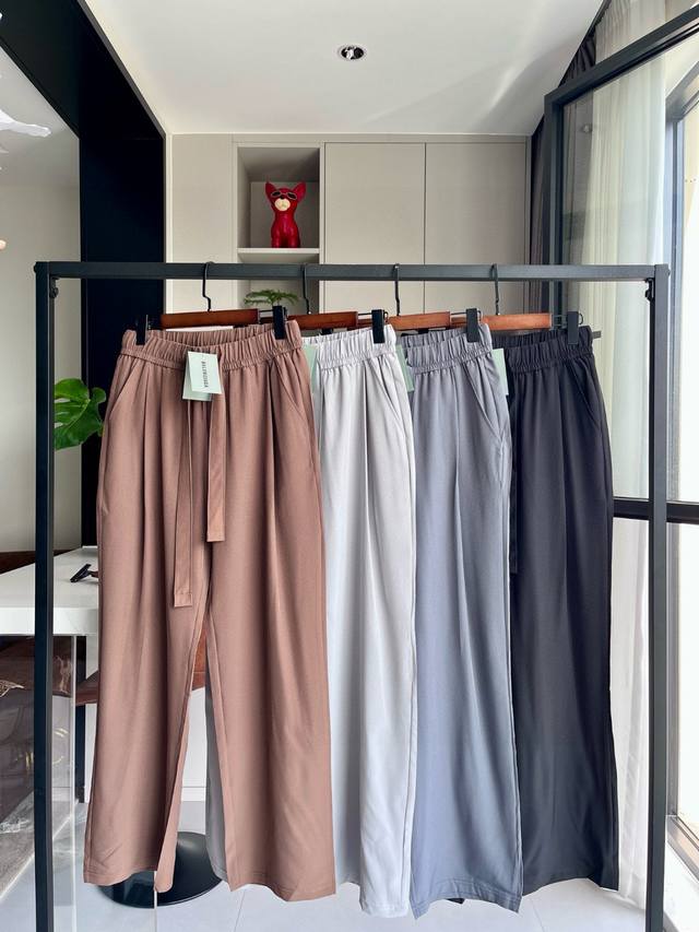 Balenciaga Drape Trousers Balenciaga Balenciaga Blcg Casual Straight Trousers Ca