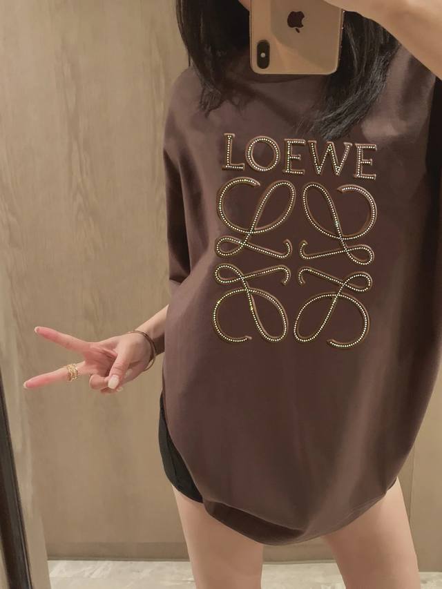 loewe New Loewe Embossed Diamond Steel Print Logo Chocolate Color Short Sleev