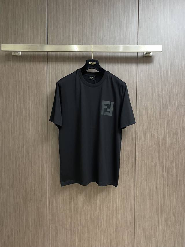 fendi New Spring And Summer Double F Printed Short-Sleeved T-Shirt. The Logo