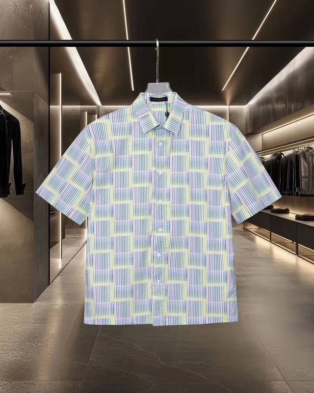 lv Louis Vuitton Hits The 2025 New Limited Edition Rainbow Gradient Plaid Wav