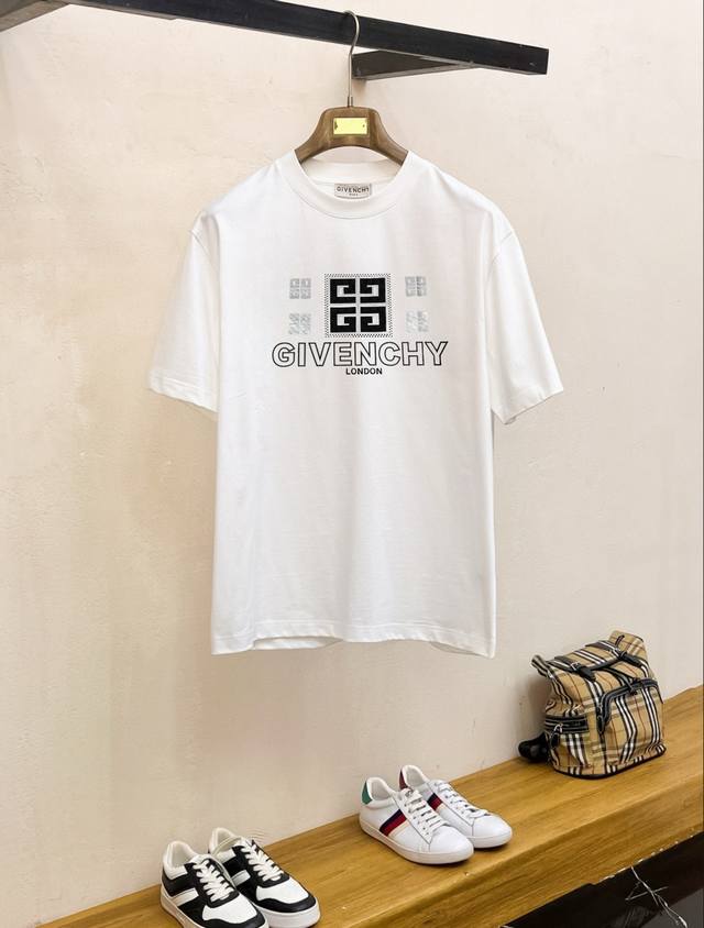givenchy Givenchy 40Ss New Classic Printed Short-Sleeved Celebrity Style. Mad