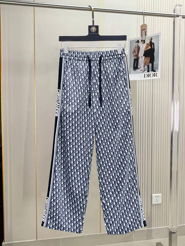 Dior 2025 Spring New Casual Pants Are On Sale On The Official Website At The Sam
