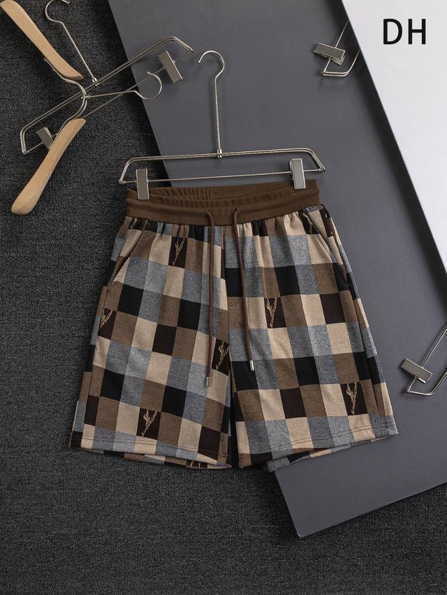 louis Vuitton Louis Vuitton 1V Lv's Slightly Wide Version S-Xl Lv 25Ss New Pr