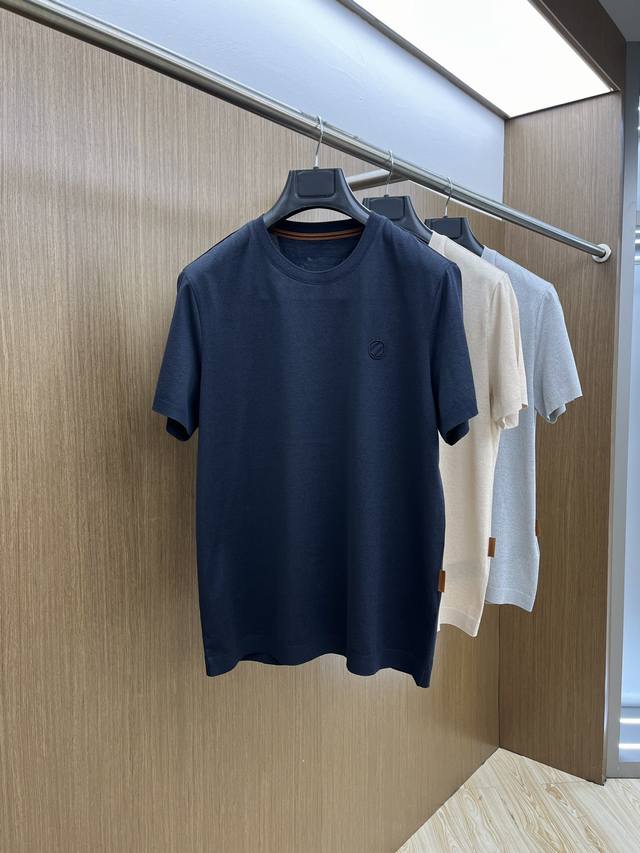New Zz High-Quality Early Spring New Short-Sleeved Shirts Are On Sale First. Men