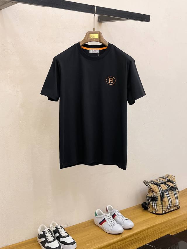 Hermes 2025 New Original Men's Casual Bottom Short-Sleeved T-Shirt High-End Cust