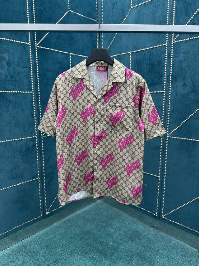 g 25Ss New Shirt Is Made Of Beige, Dark Brown And Purple Twill Silk Material.