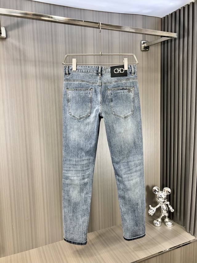 bai Ferragamo 2025 Spring And Summer Latest Men's Jeans Heavy Washed Denim Fa