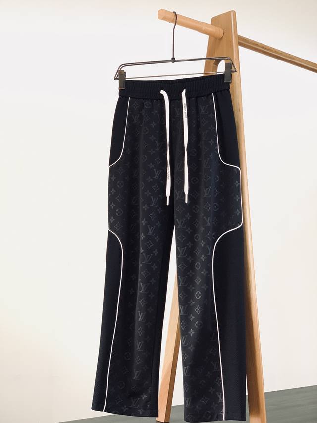 louisvuitton Louis Vuitton 2025Ss Early Spring New Product Straight Dark Patt