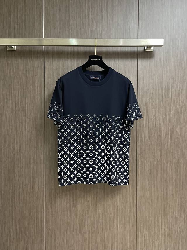 lv New Gradient Print Short-Sleeved T-Shirt Uses A Specific Heavyweight 32S F