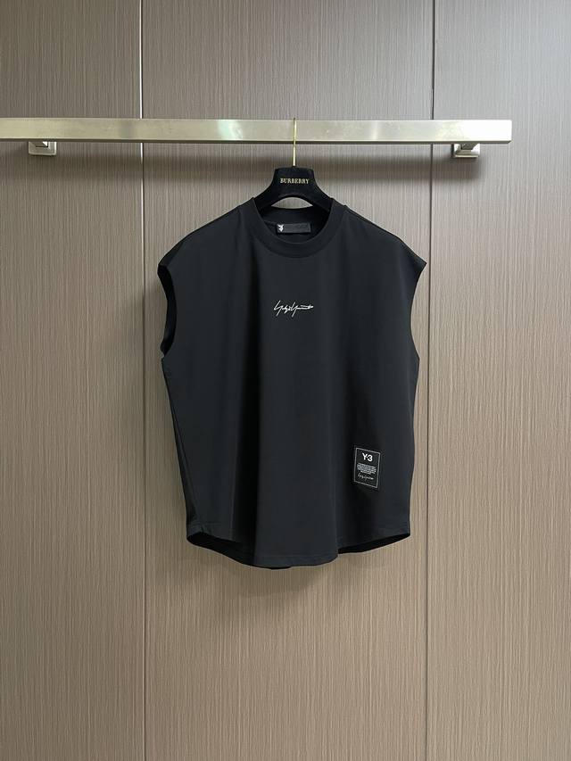 y3 Yohji Yamamoto's New Summer Sleeveless T-Shirt Vest. The Tailoring Of This