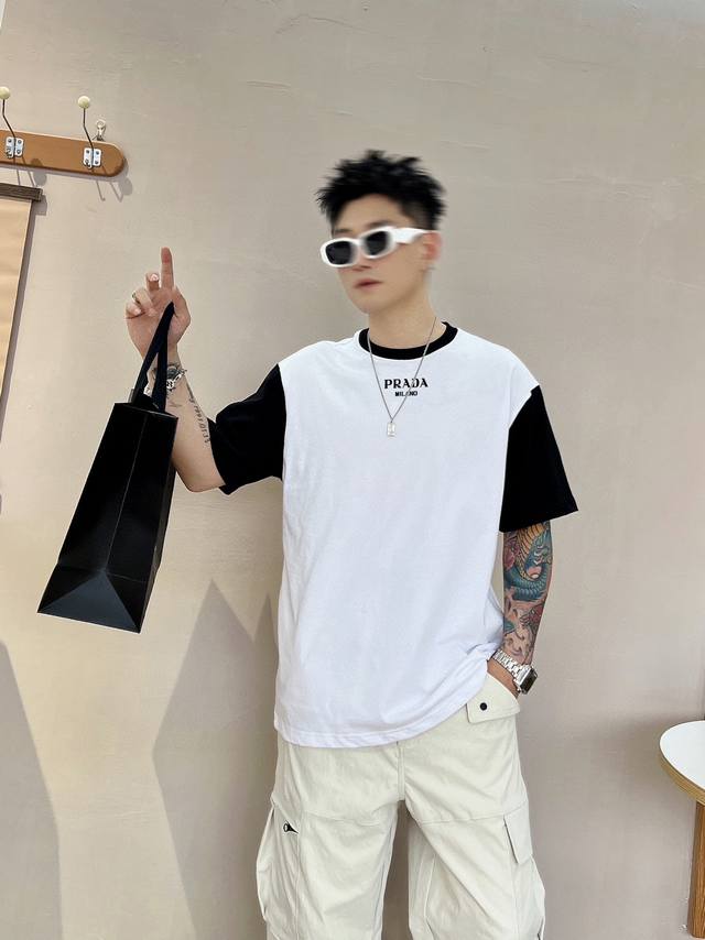 Prada Splicing New Letter Printing Double-Layer Heavy-Duty Short-Sleeved T-Shirt