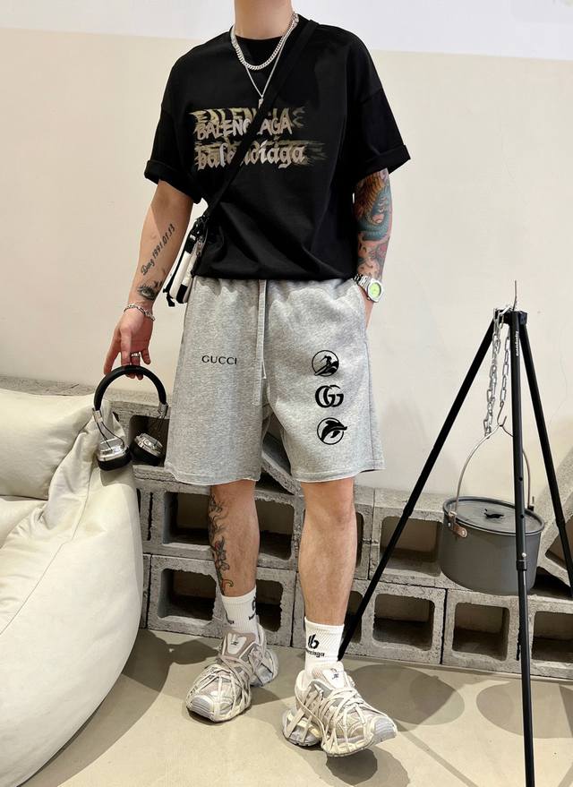 Coolqi 25 Spring And Summer New Shorts This Minimalist Shorts Expresses A Modern