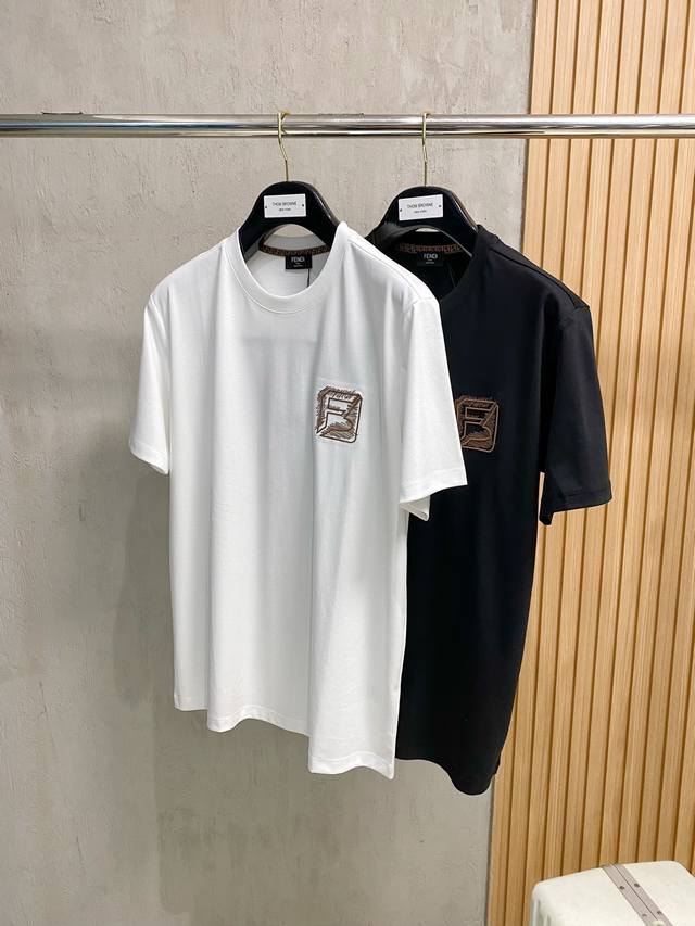 Fendi 2025 New Original Men's Casual Bottom Short-Sleeved T-Shirt High-End Custo