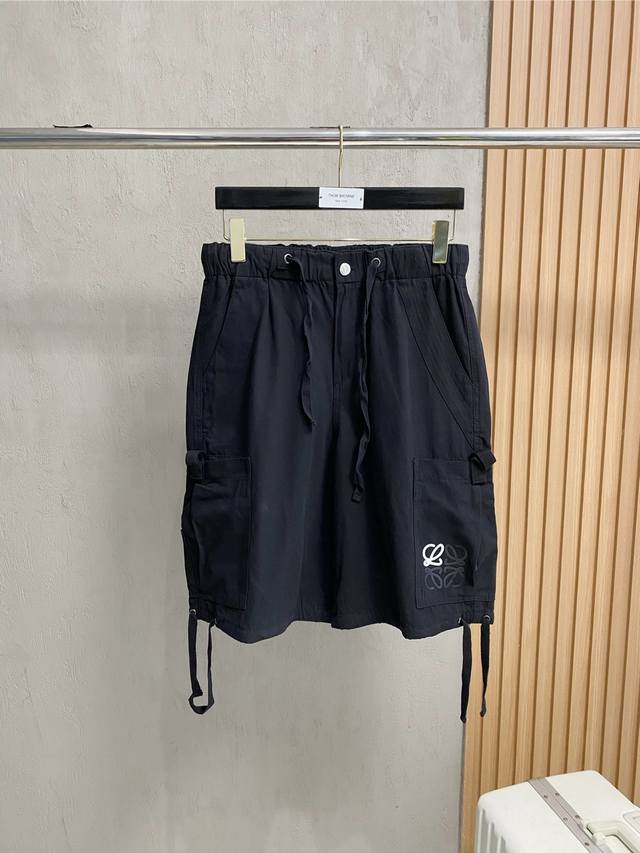 Loewe 2025 Spring And Summer New Men's Casual Shorts High-End Goods Simple, Fash