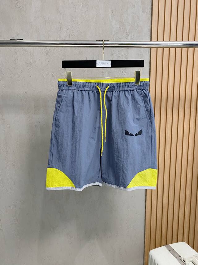 Fendi 2025 Spring And Summer New Men's Casual Shorts High-End Goods Simple, Fash
