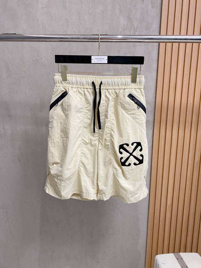 off 2025 Spring And Summer New Men's Casual Shorts High-End Goods Simple, Fas