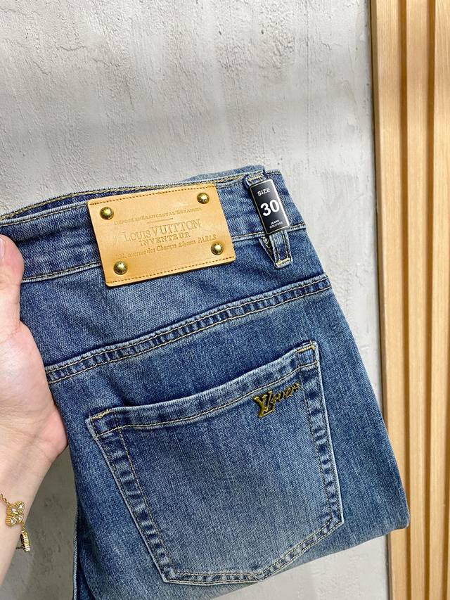 lv Louis Vuitton 2025 Spring/Summer Men's Washed Straight Jeans Trading Compa
