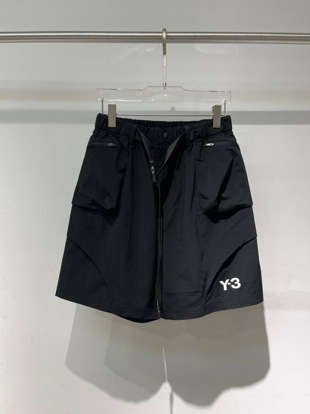 2025 Spring And Summer New Y-3 Work Shorts S-Xl Black Army Green Khaki Three