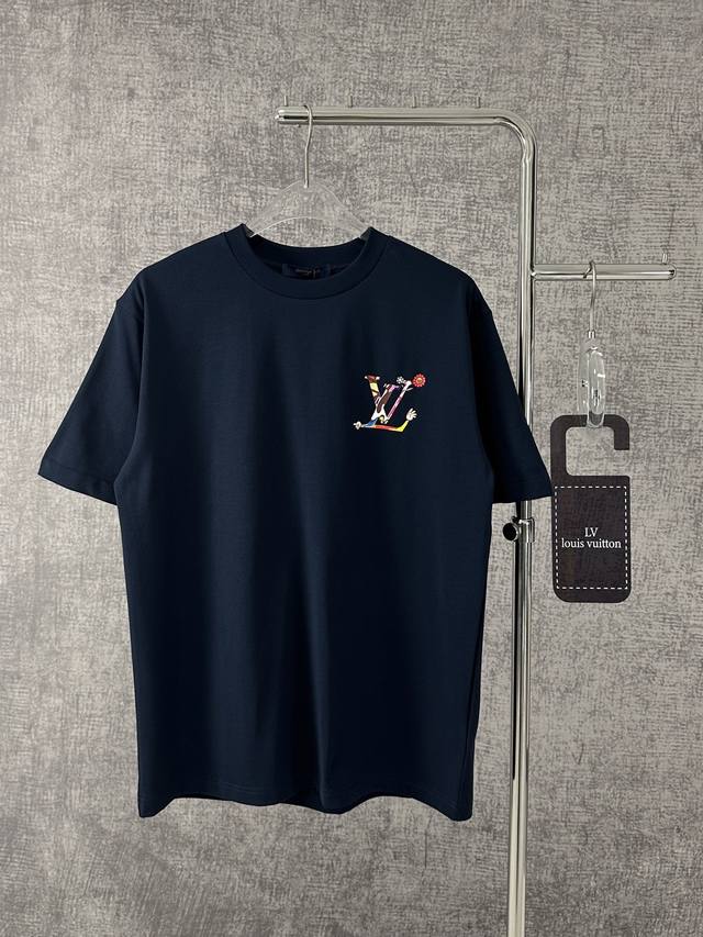 y150S240Louis Vuitton 2025 New Short-Sleeved T-Shirt Round Neck Unisex Style