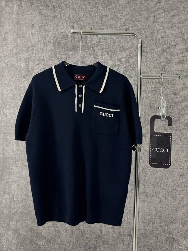 y220S320Gucci 2025 New Polo Shirt With Contrasting Collar And Embroidered Log