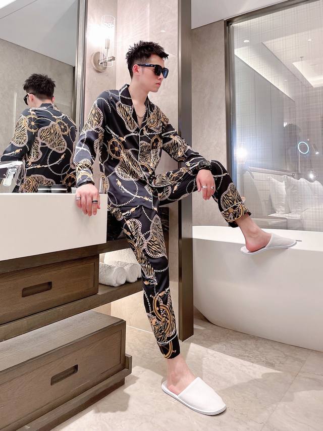 Paijia Original New Model Is On The Market. Mama Long-Sleeved Trousers For Men A