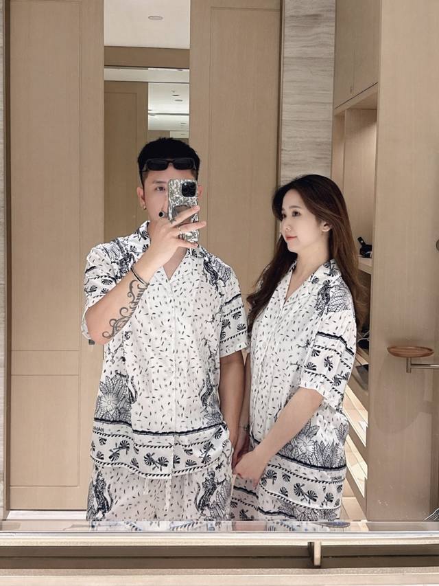 Paijia Original New Model Is On The Market. Didijia Couple Suit Short-Sleeved Sh
